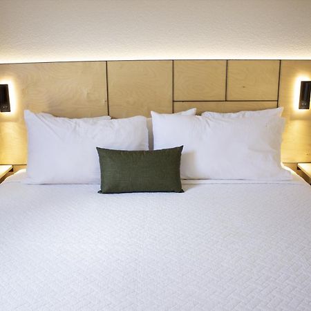 Leland House Suites Of ดูแรงโก ภายนอก รูปภาพ